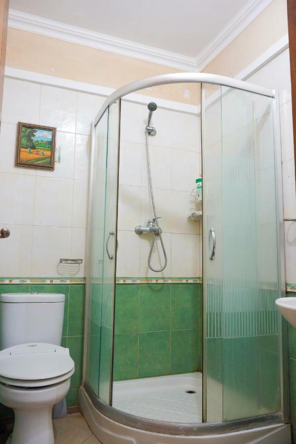 Larasmita Cisitu By Zenrra House