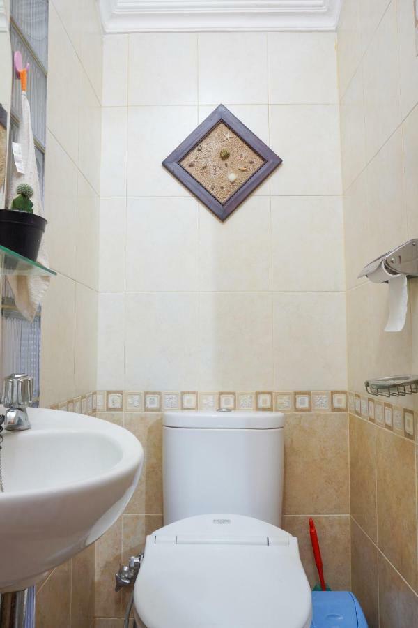 Larasmita Cisitu By Zenrra House * Bandung